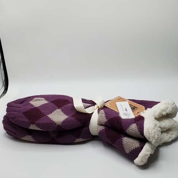 Nwt aloe infused slipper socks purple plaid size small 6-8 - Picture 2 of 9
